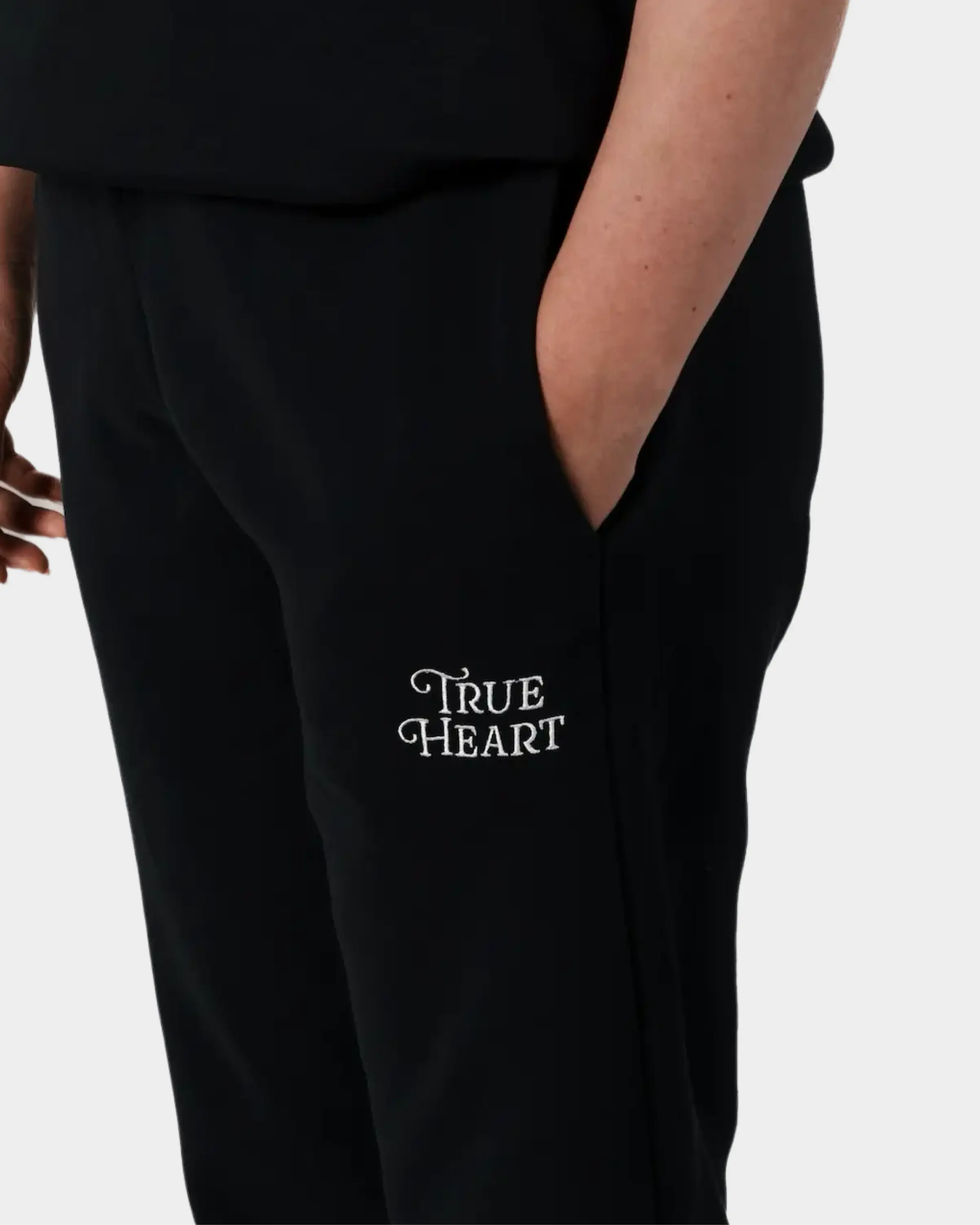 Jogger Damen Black Beauty